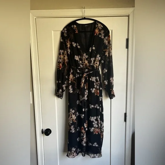 Floral Long Sleeve Dress - Picture 1 of 6